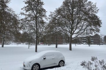 sneeuwresten en sneeuw